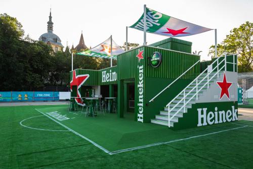 Heineken Star Bar